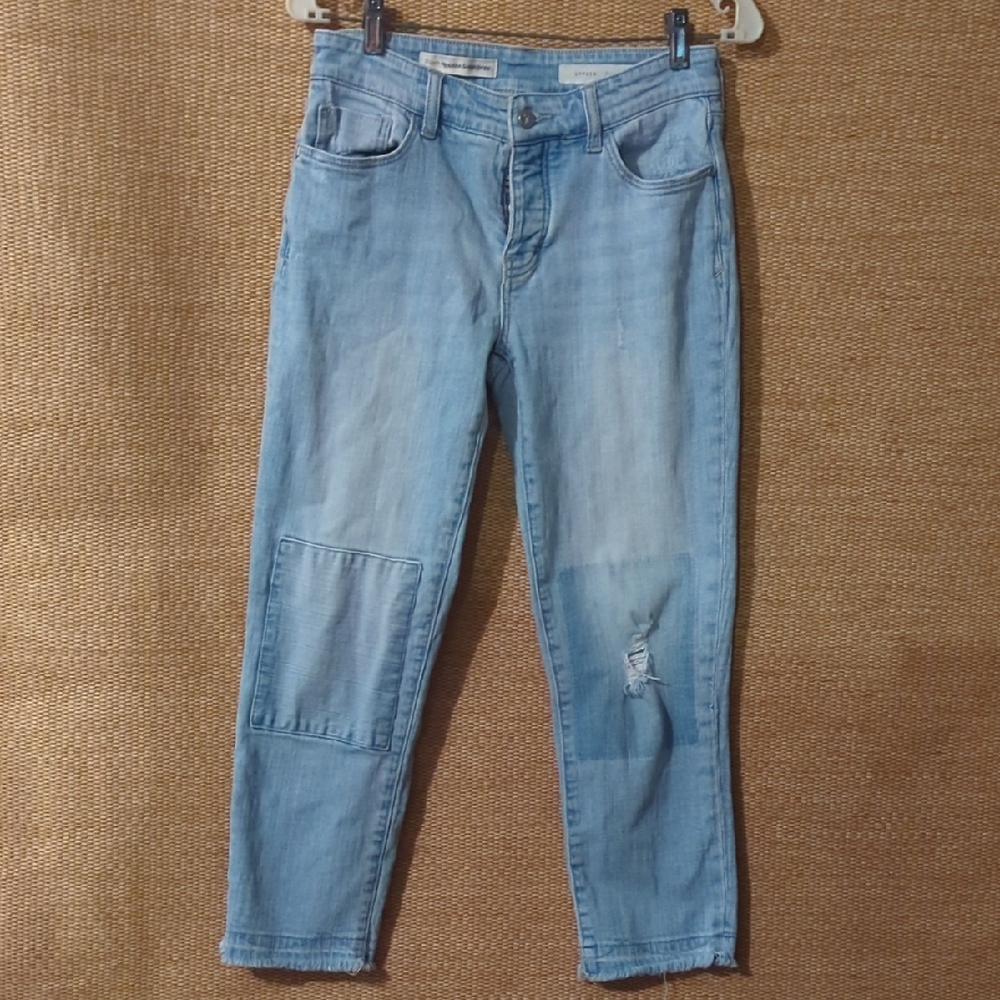 Pilcro Cropped Light Wash Jeans 26